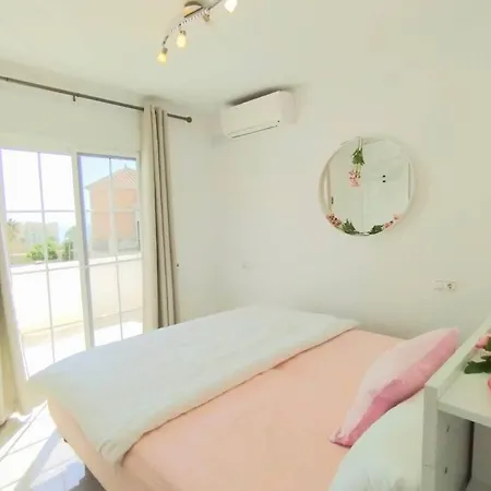 Lejlighed Beautiful 3 Bedroom Townhouse In Urb. Tropicana, *