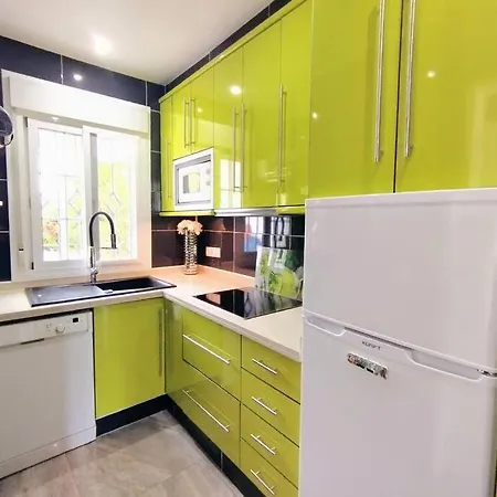 Beautiful 3 Bedroom Townhouse In Urb. Tropicana,