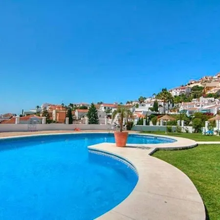 Beautiful 3 Bedroom Townhouse In Urb. Tropicana,